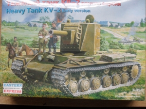 EASTERN EXPRESS 1/35 35089 KV-2 EARLY